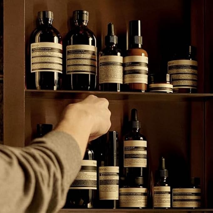 Aesop غسول يد بدون شطف من أوراق الجيرانيوم | 500 مل/16.9 أونصة سائلة | خالي من البارابين، خالي من القسوة ونباتي - Image 4
